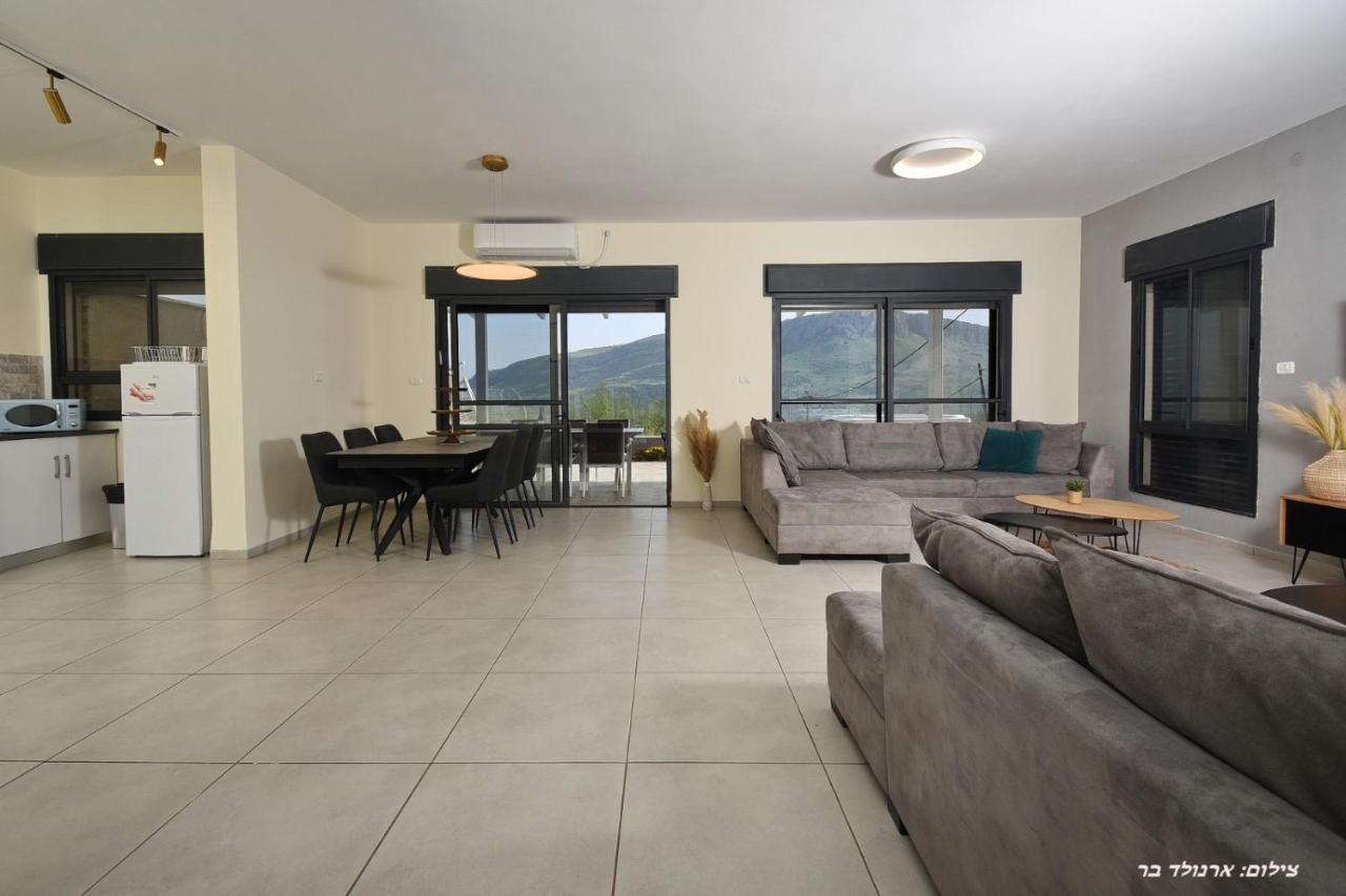 Villa וילה מגדלא Exterior foto