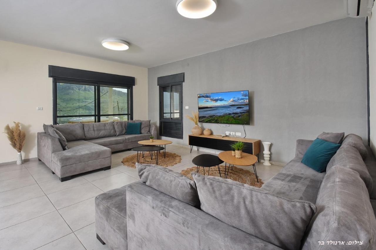 Villa וילה מגדלא Exterior foto
