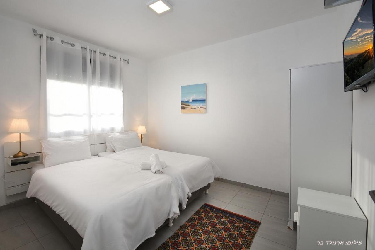 Villa וילה מגדלא Exterior foto