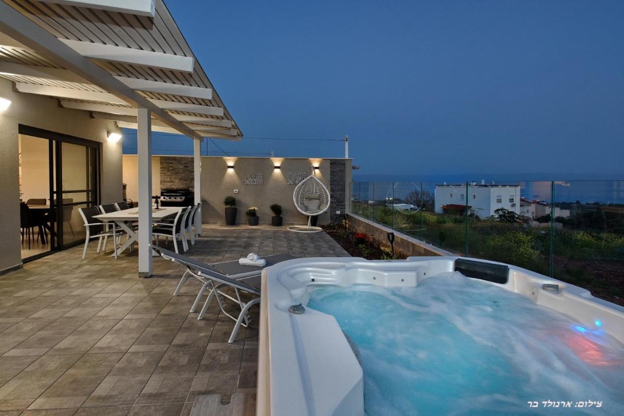 Villa וילה מגדלא Exterior foto