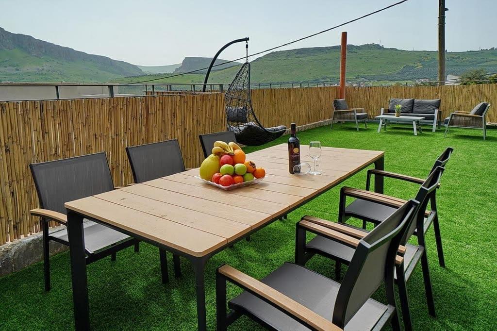 Villa וילה מגדלא Habitación foto